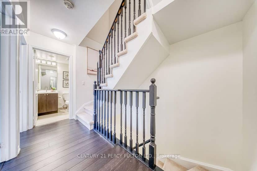 304 - 90 Orchid Place Drive — photo 20 of 40