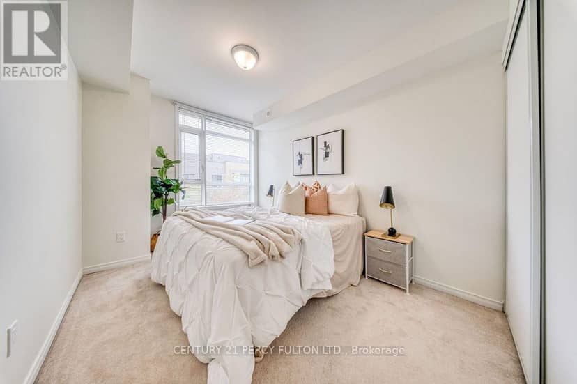 304 - 90 Orchid Place Drive — photo 21 of 40