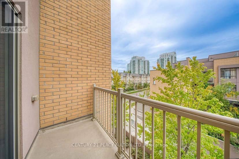 304 - 90 Orchid Place Drive — photo 28 of 40