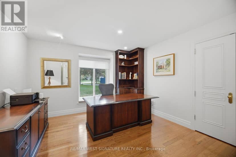 42 Hedgerow Court — photo 26 of 40