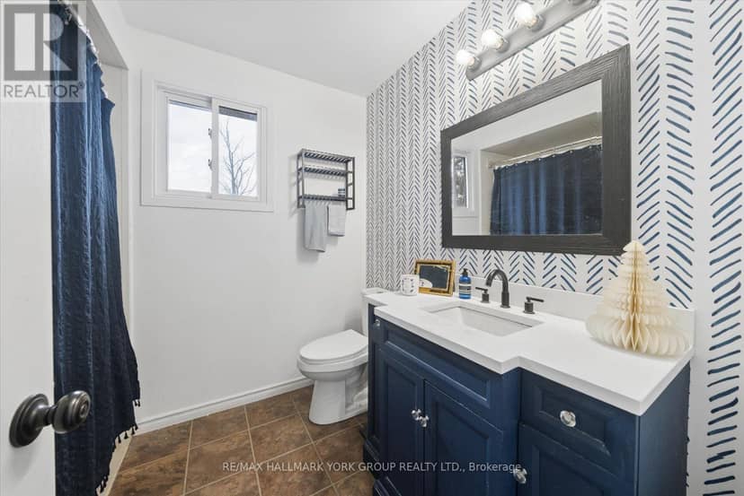 41 Laurentian Lane — photo 24 of 40