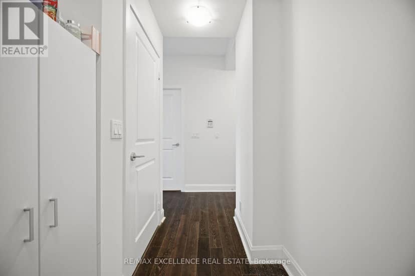 1208 - 33 Shore Breeze Drive — photo 27 of 40