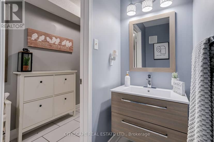 69 - 45 Wylie Circle — photo 12 of 40