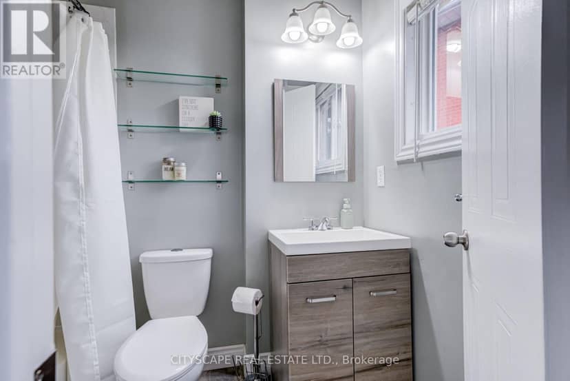 69 - 45 Wylie Circle — photo 16 of 40