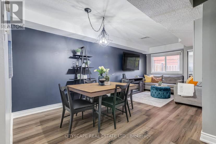 69 - 45 Wylie Circle — photo 2 of 40