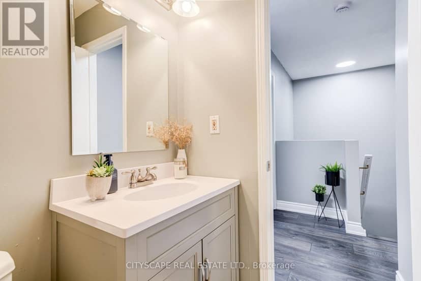69 - 45 Wylie Circle — photo 25 of 40