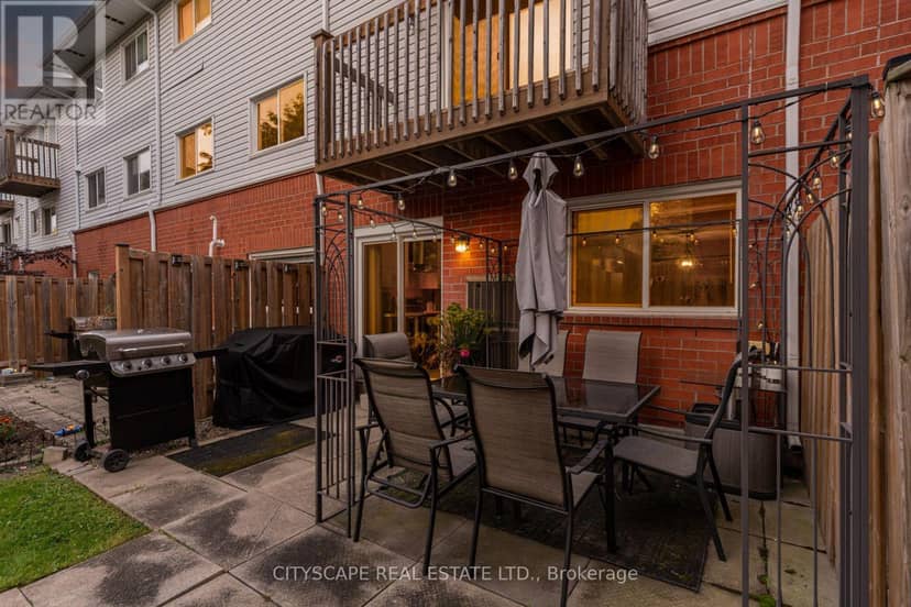 69 - 45 Wylie Circle — photo 30 of 40