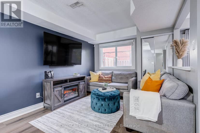 69 - 45 Wylie Circle — photo 4 of 40