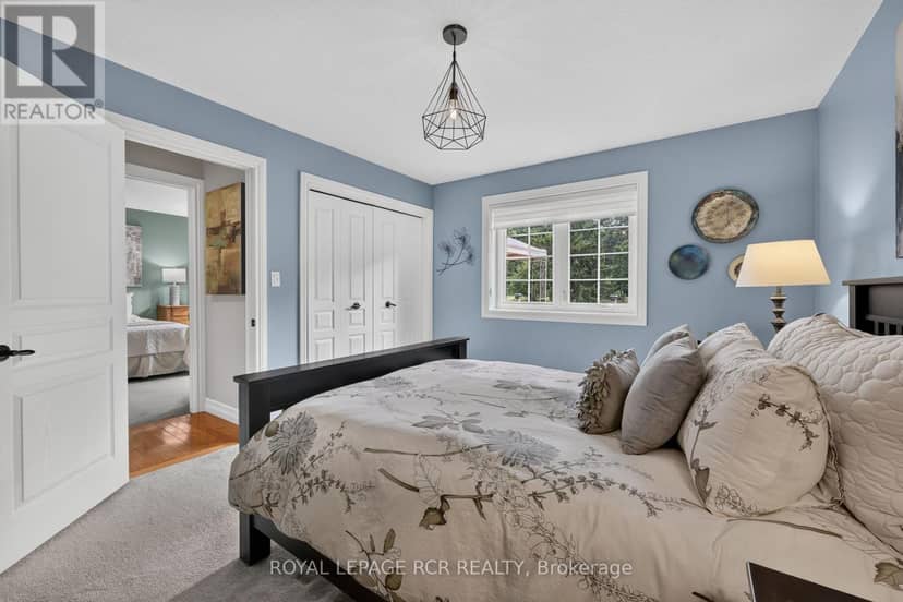 60 Holmes Drive — photo 14 of 37