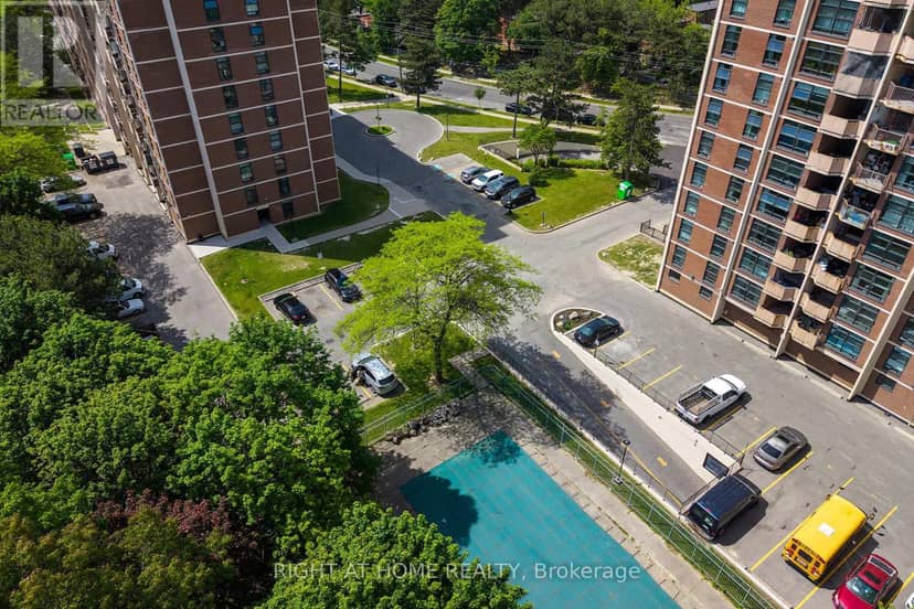 608 - 335 Driftwood Avenue — photo 32 of 33