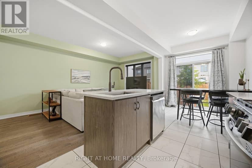 79 - 166 Deerpath Drive — photo 13 of 40