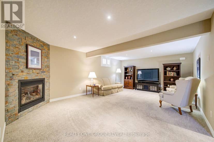 21 - 30 Cedar Street — photo 29 of 40