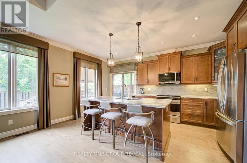 21 - 30 Cedar Street, Brant, photo 8