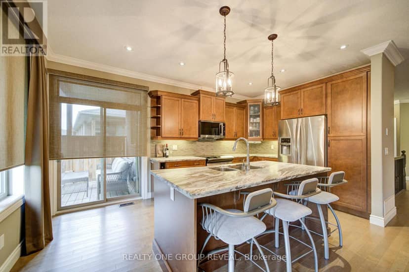 21 - 30 Cedar Street — photo 9 of 40