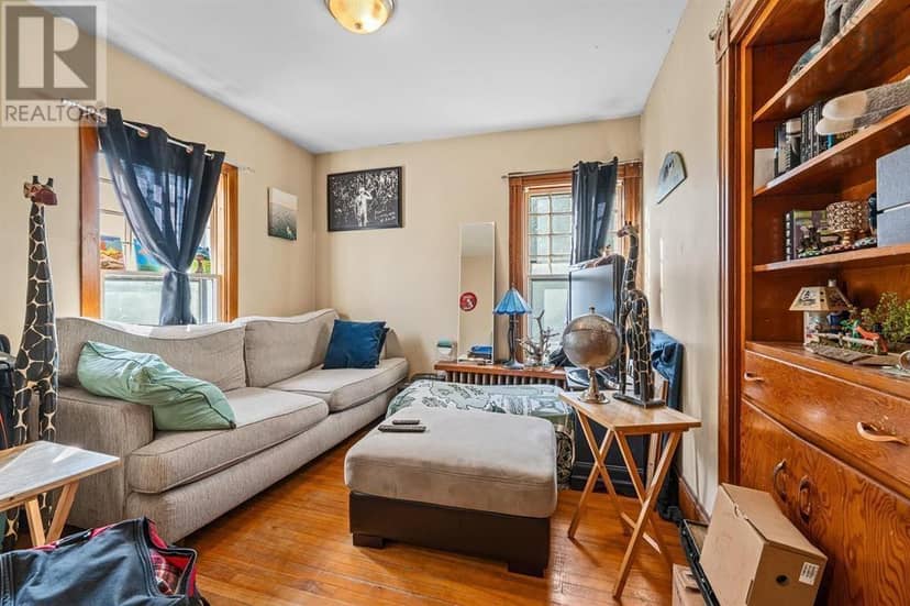 217-219 Albert Street — photo 19 of 32