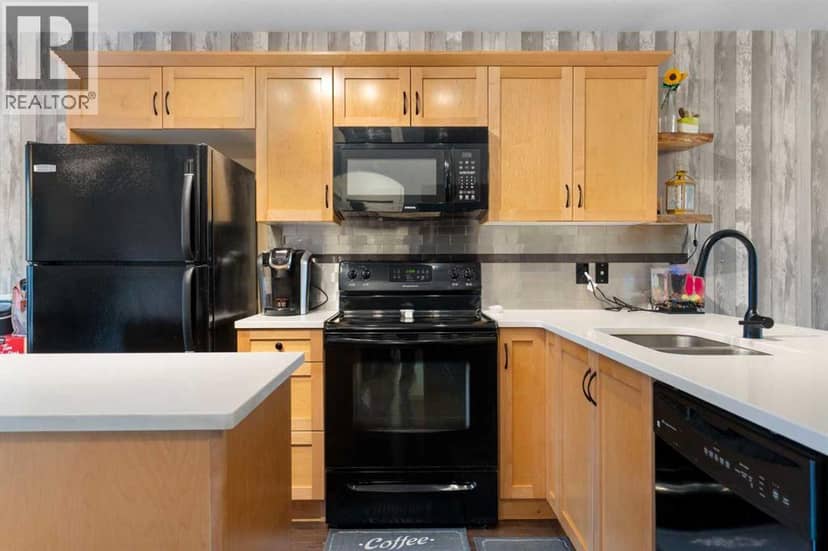 153 Rainbow Falls Manor W, Chestermere, photo 8