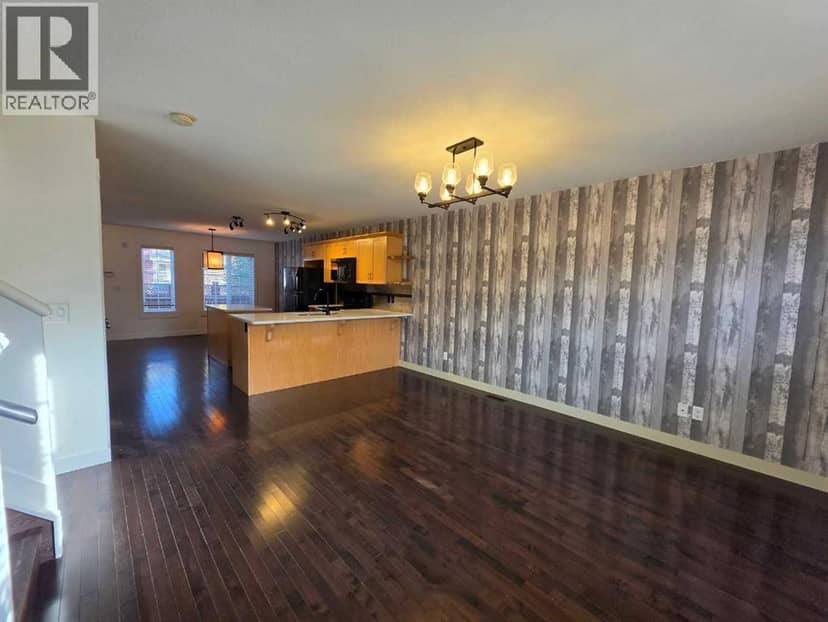 153 Rainbow Falls Manor W, Chestermere, photo 3