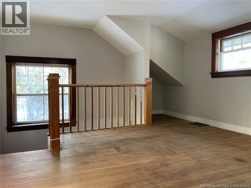 16 Clark Road, Rothesay, photo 6