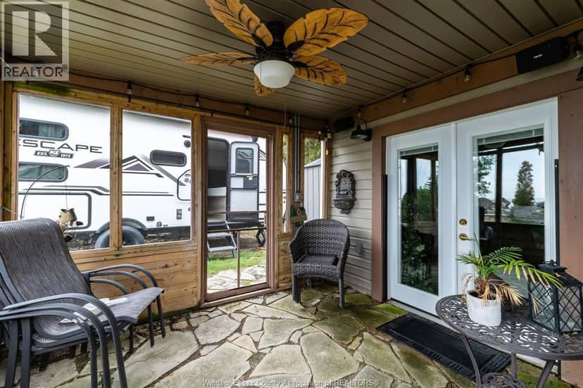 170 Lakeshore ROAD — photo 4 of 35