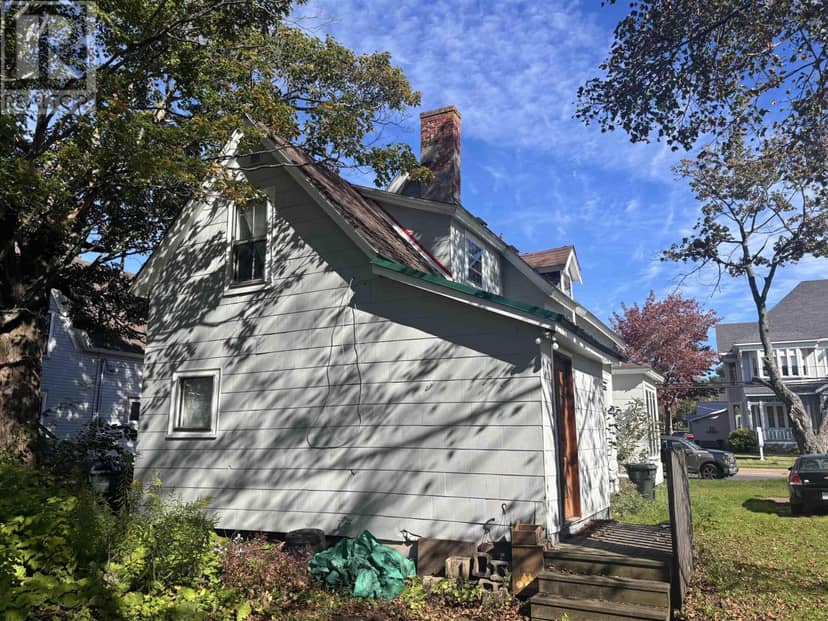 93 Church Street, Amherst, photo 2