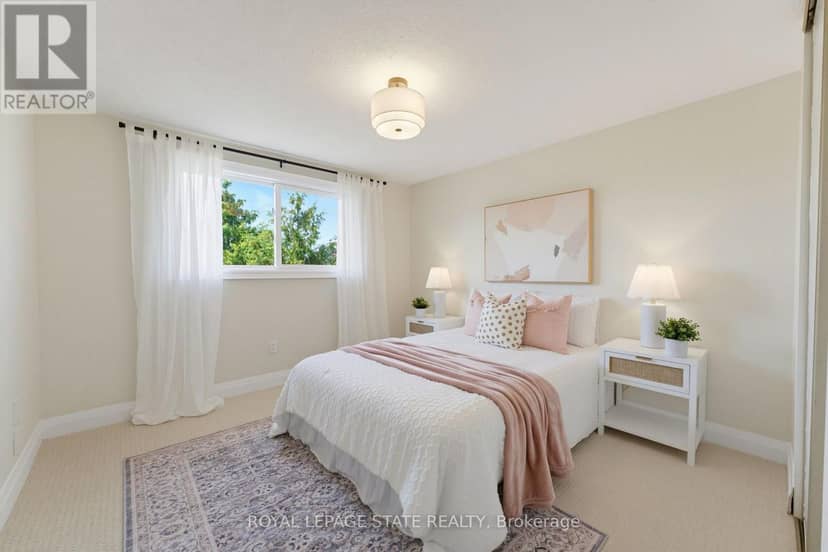 32 Silvervine Drive — photo 14 of 35