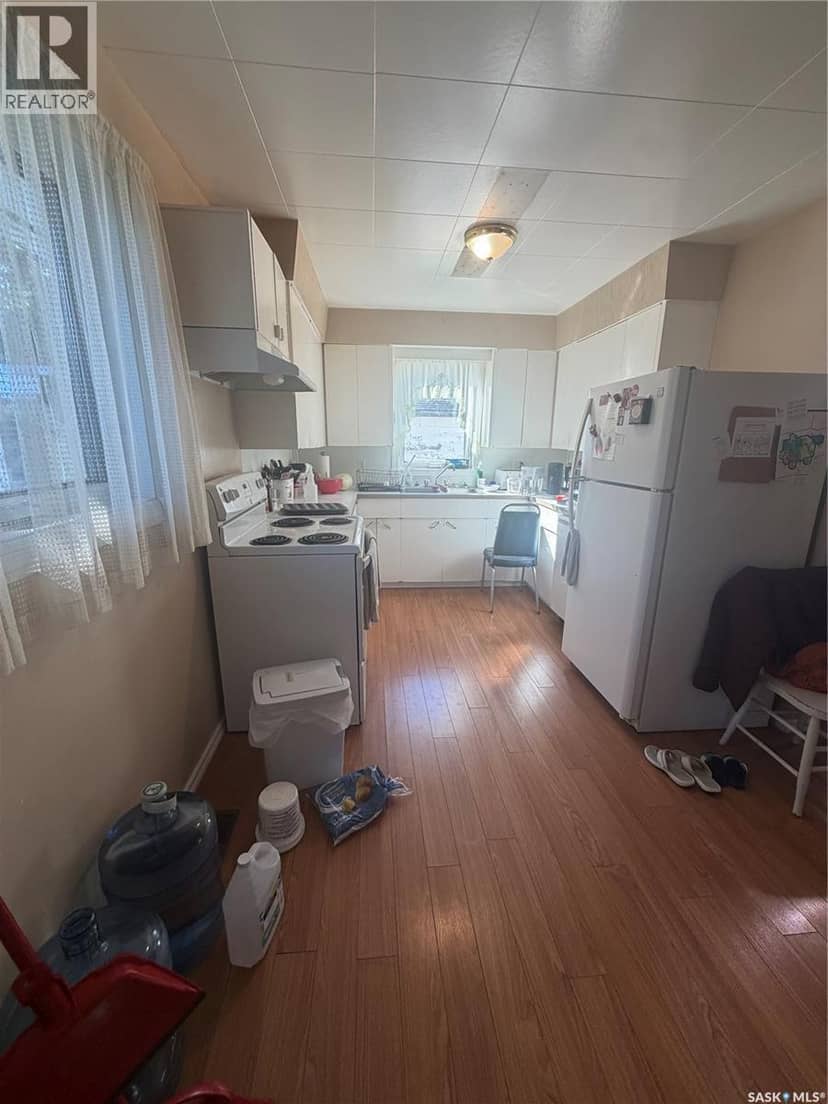 403 & 401 Main STREET — photo 10 of 24