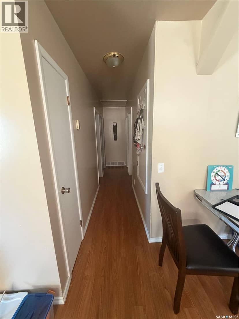 403 & 401 Main STREET — photo 13 of 24