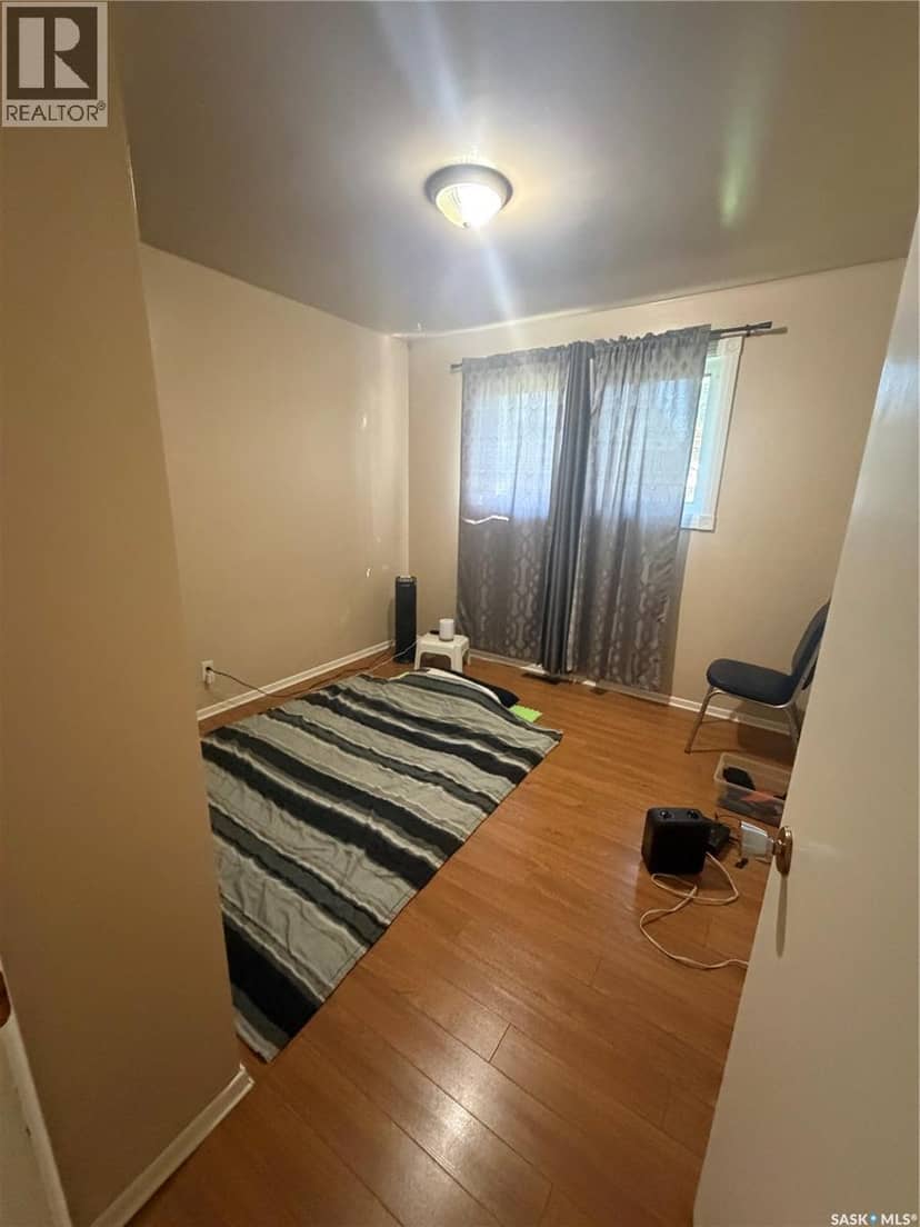 403 & 401 Main STREET — photo 14 of 24