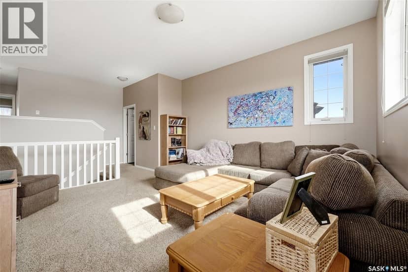 8097 Wascana Gardens Crescent — photo 20 of 40