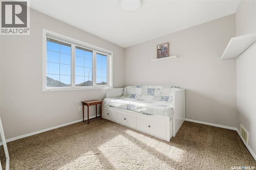 8097 Wascana Gardens Crescent — photo 28 of 40