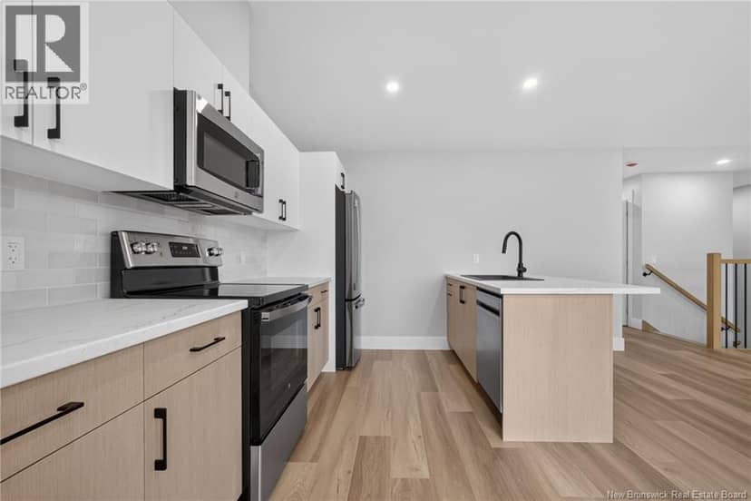 3 Avenue Denis — photo 21 of 39