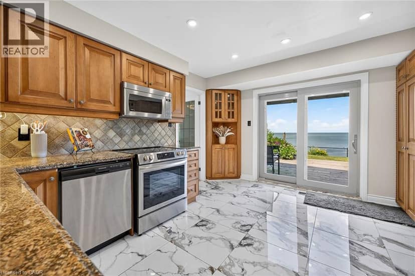 15 CHEVAL Drive — photo 17 of 40