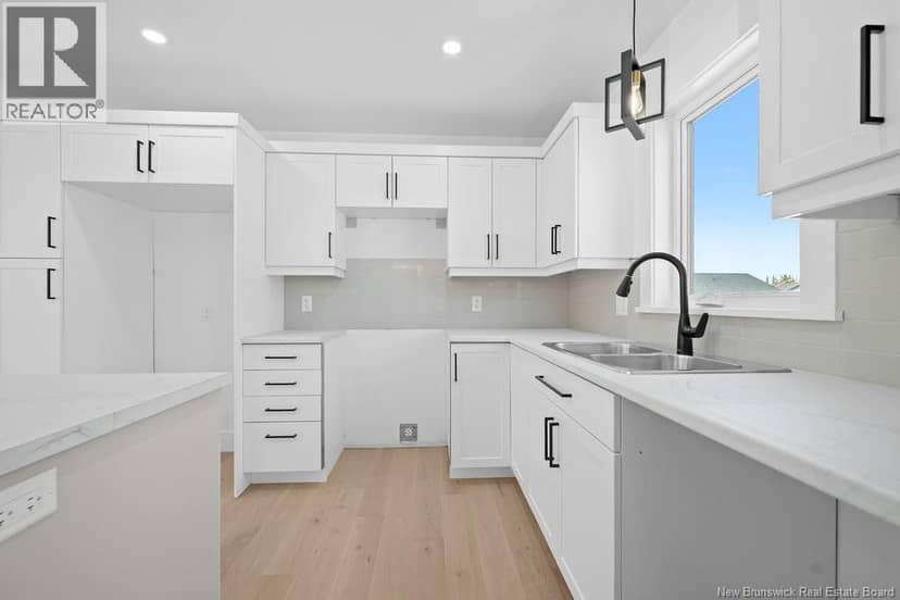 181 Carrington Drive — photo 15 of 37