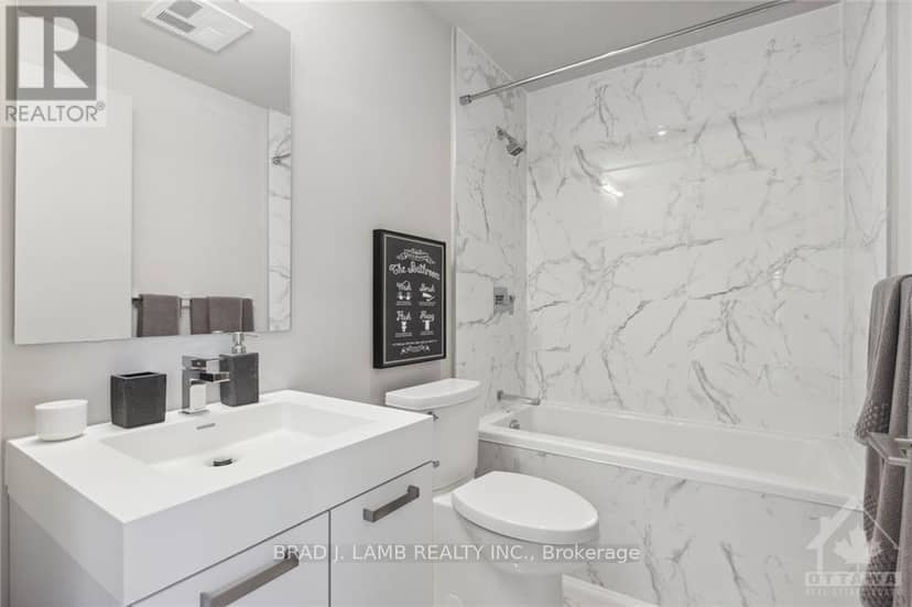 214 - 203 Catherine Street — photo 15 of 18