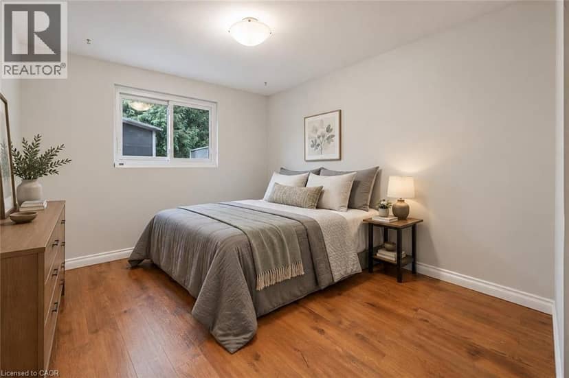 35 EASTVIEW Road — photo 12 of 24