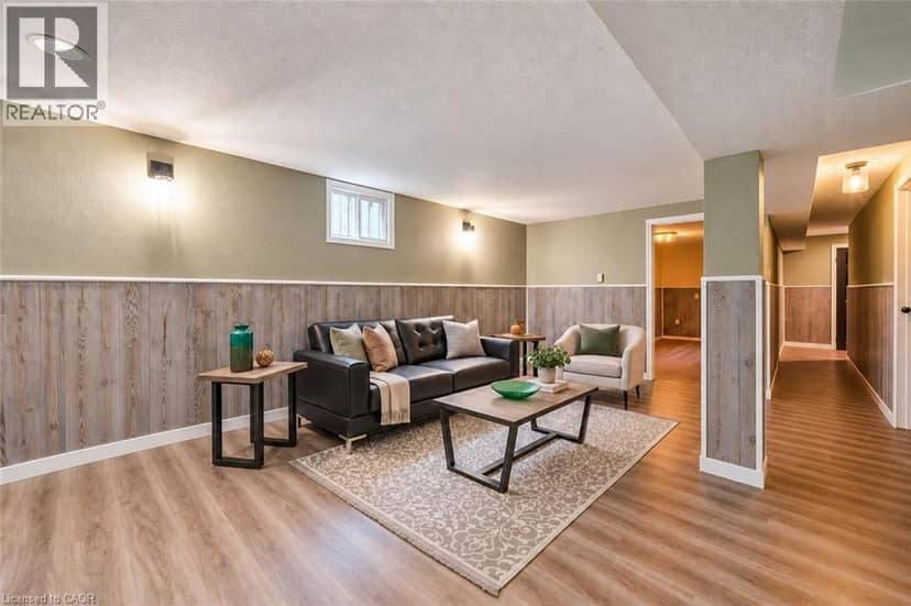 35 EASTVIEW Road — photo 15 of 24