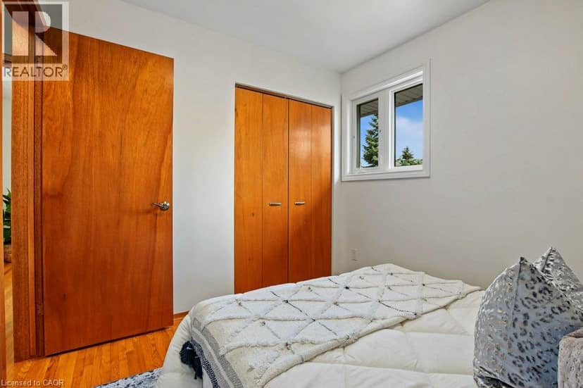 30 CATALINA Drive — photo 17 of 40