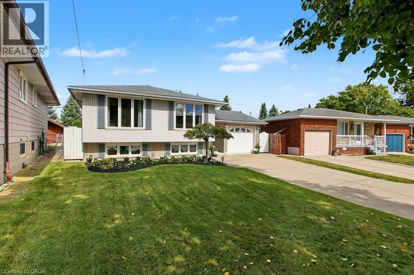 30 CATALINA Drive, Hamilton, photo 2