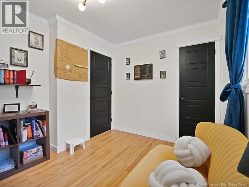 27 Alphonse Street — photo 17 of 40