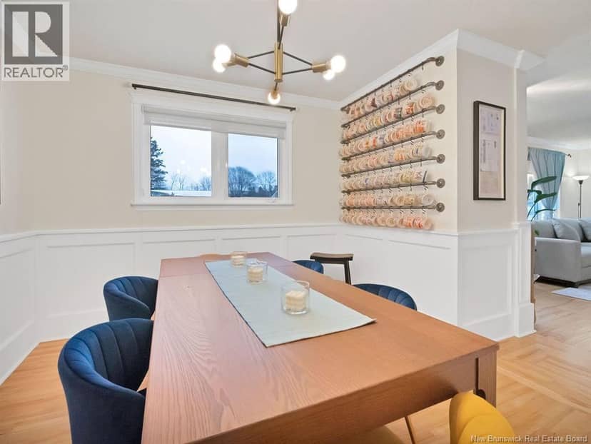 27 Alphonse Street — photo 4 of 40
