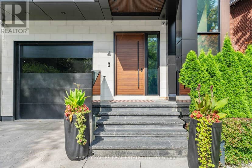4 Douglas Crescent — photo 3 of 38
