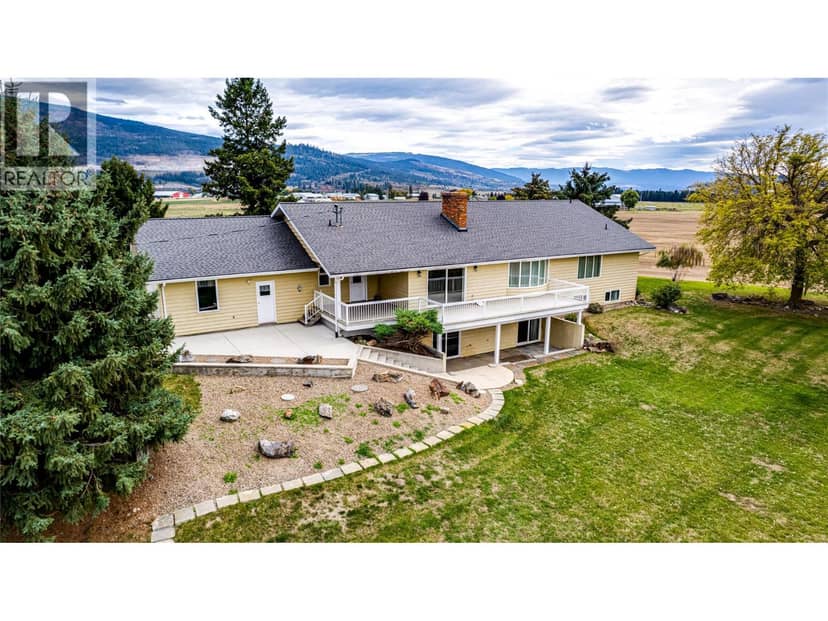 683 Clinton Road, Spallumcheen