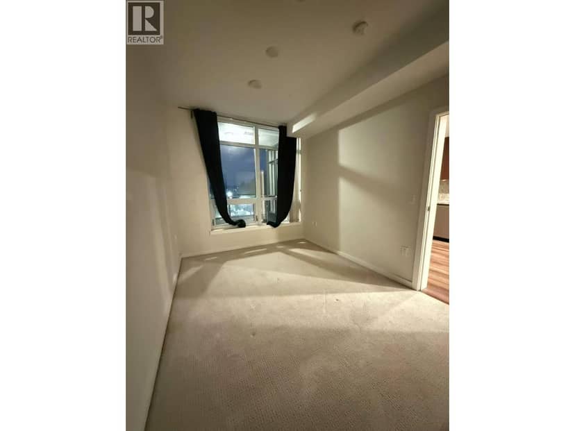3333 SEXSMITH ROAD, Richmond, photo 6
