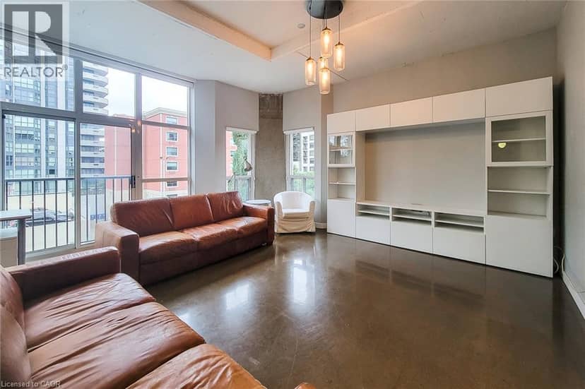 66 BAY Street S Unit# 414 — photo 12 of 40