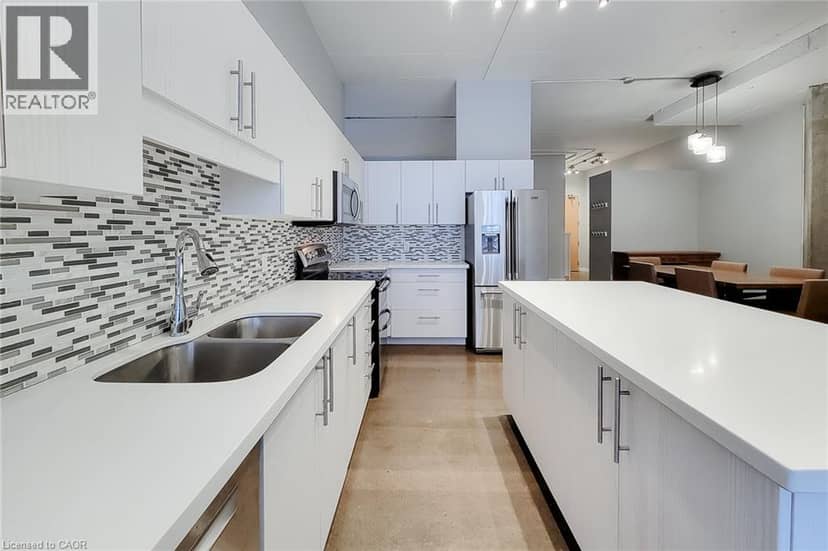 66 BAY Street S Unit# 414 — photo 20 of 40