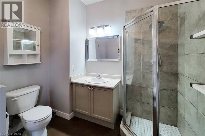66 BAY Street S Unit# 414 — photo 31 of 40