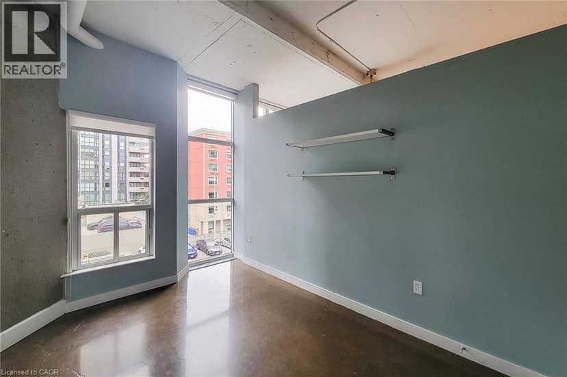 66 BAY Street S Unit# 414 — photo 33 of 40