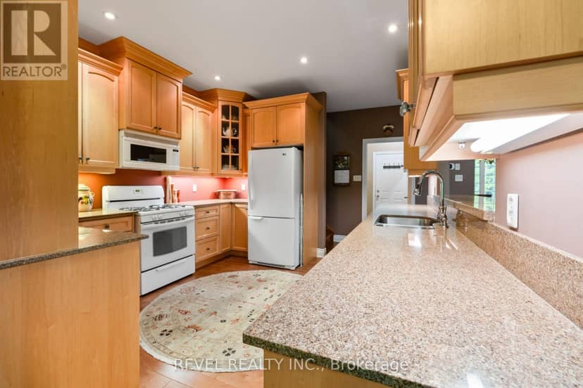 23 Laddie Lane — photo 15 of 40