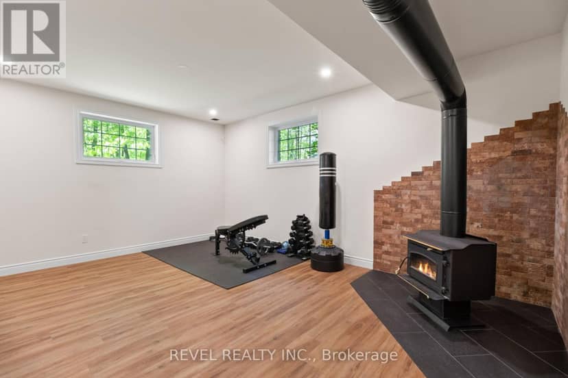 23 Laddie Lane — photo 32 of 40