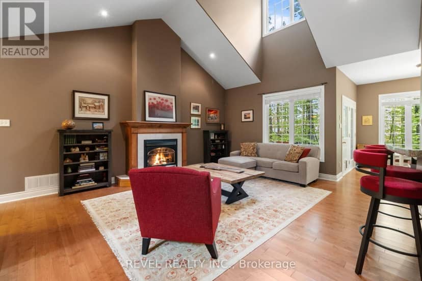 23 Laddie Lane — photo 8 of 40